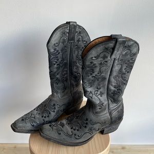 Shyanne Embroidered Western Boots